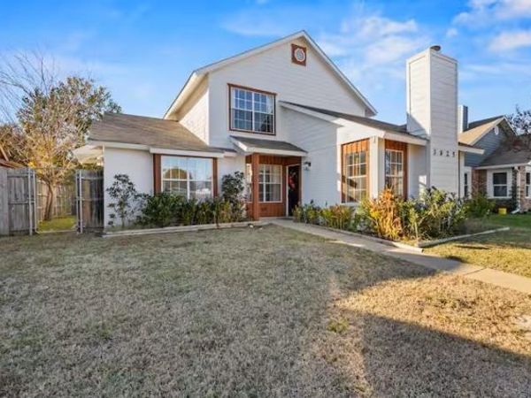 3925 Bond Street, Rowlett, TX 75088