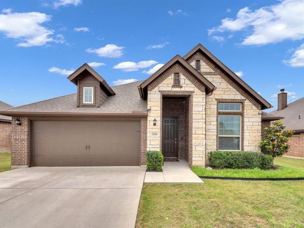 1418 Wagon Wheel Way, Krum, TX 76249