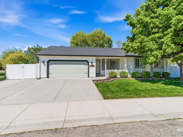 1207 N Cabrillo Ave, Kuna, ID 83634