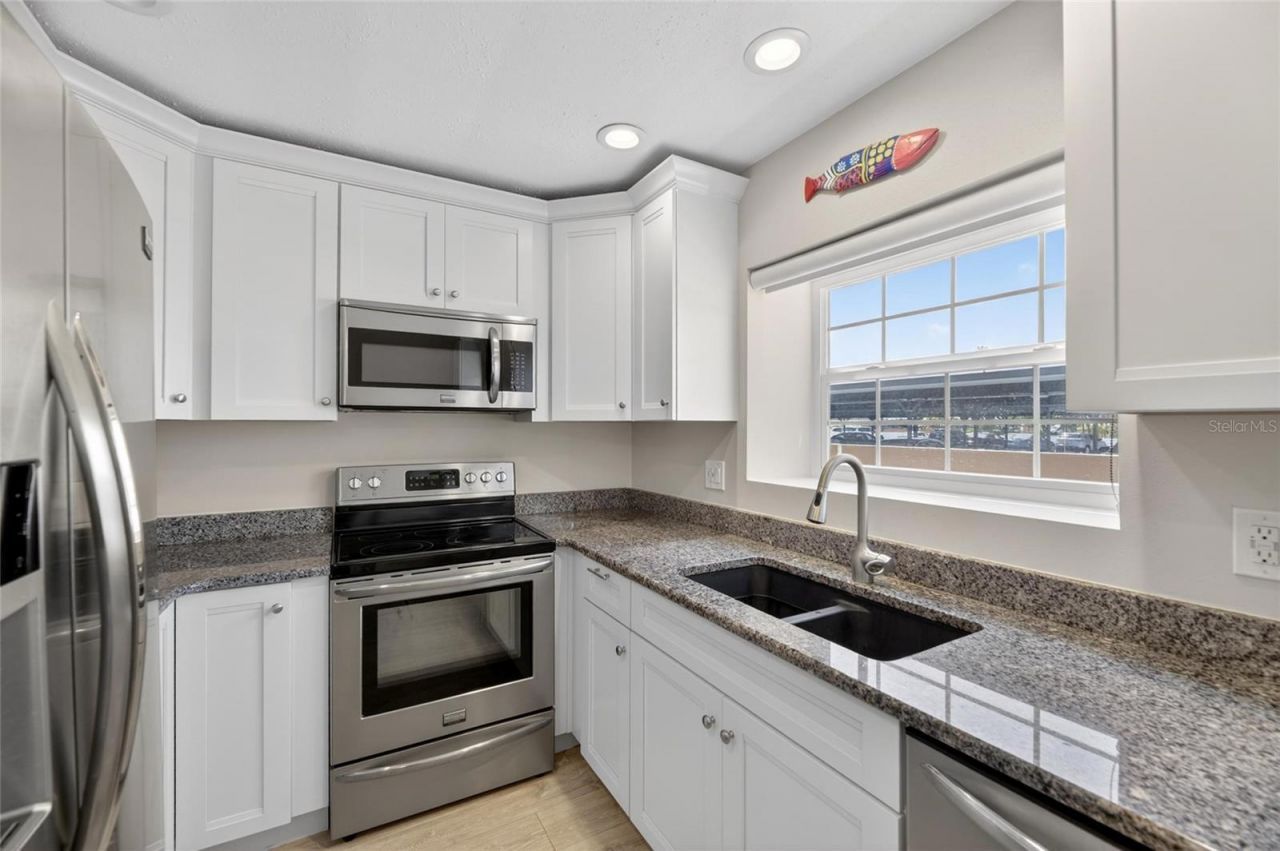 17960 Gulf Blvd, Unit 108, Redington Shores, FL 33708 Photo