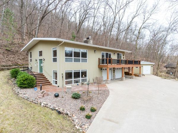 N2056 Wedgewood Dr E, Shelby, WI 54601