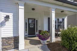 2109 Chance Way  photo 4