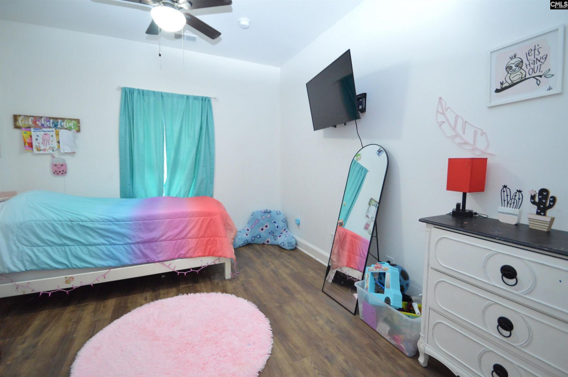 388 Sessions Road  Photo 35