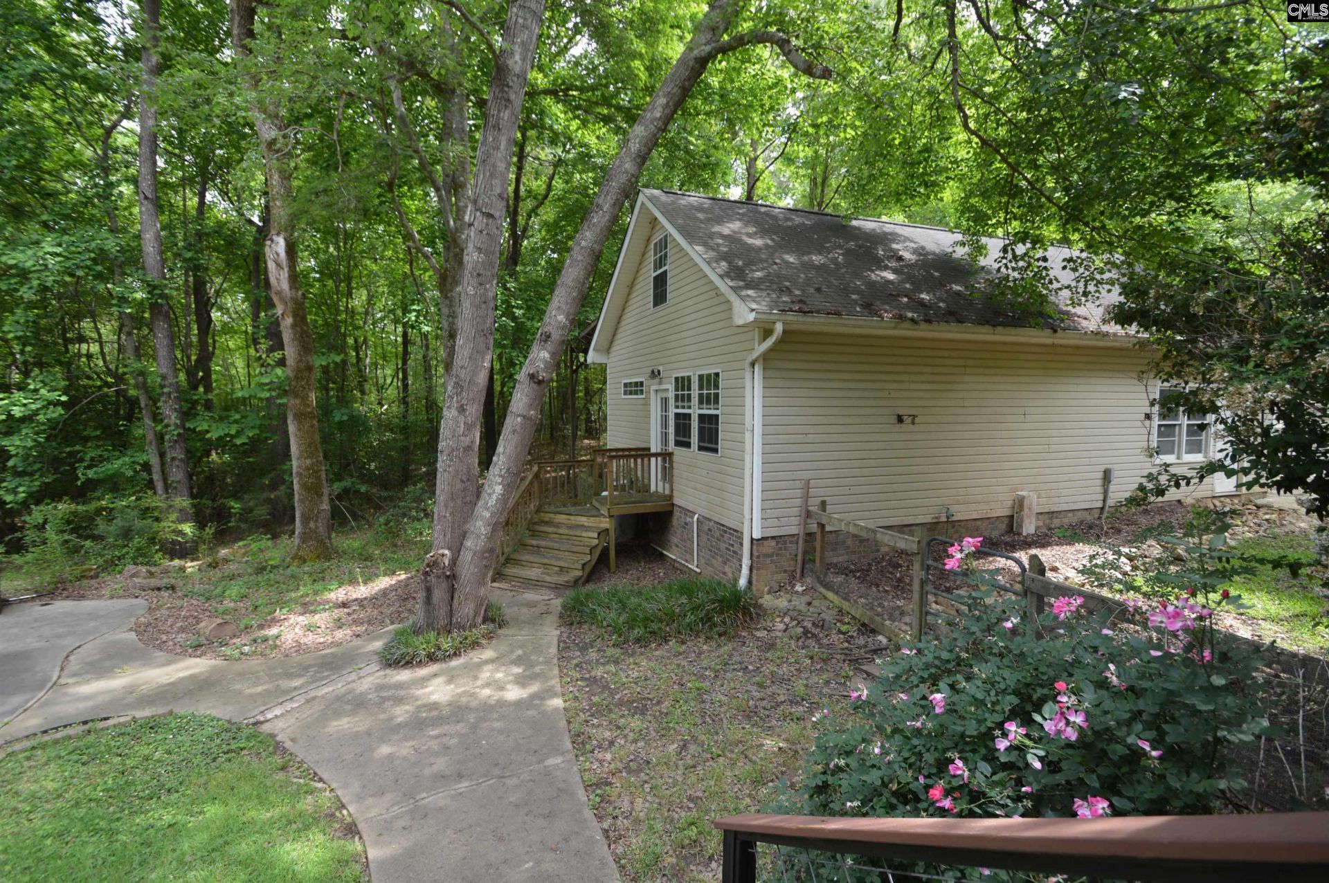 388 Sessions Road  Photo 49