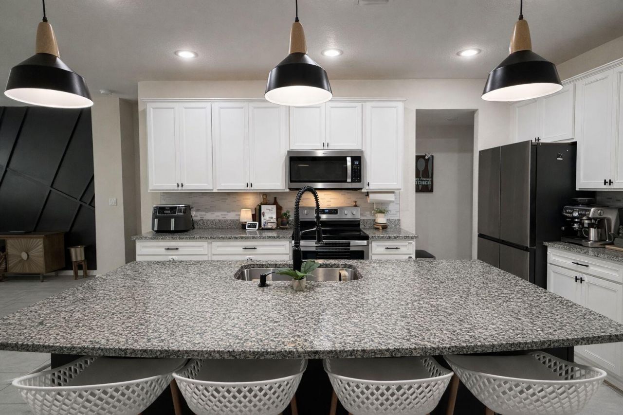 2394 Post Street, Palm Springs, FL 33406 Photo