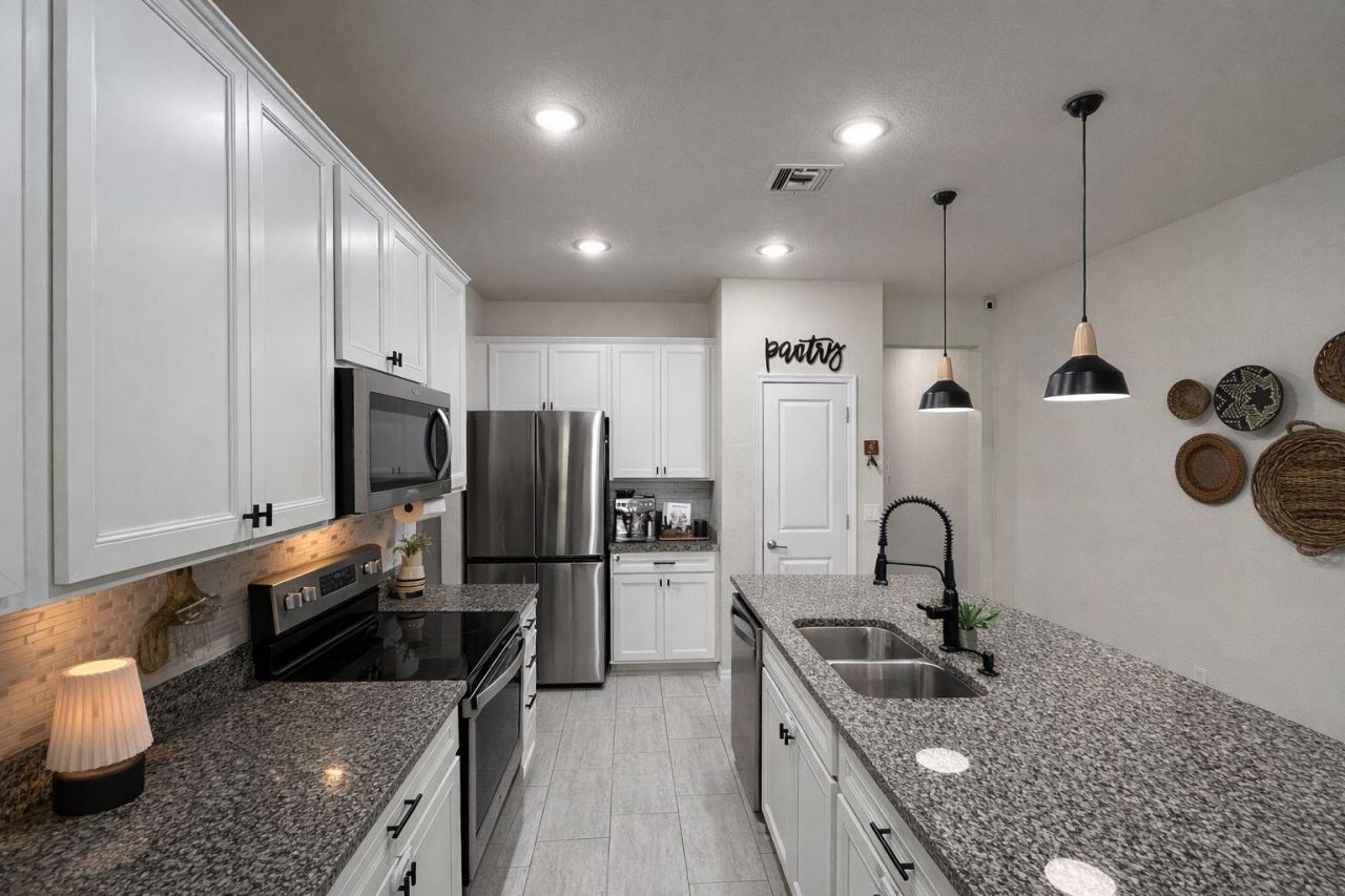 2394 Post Street, Palm Springs, FL 33406 Photo