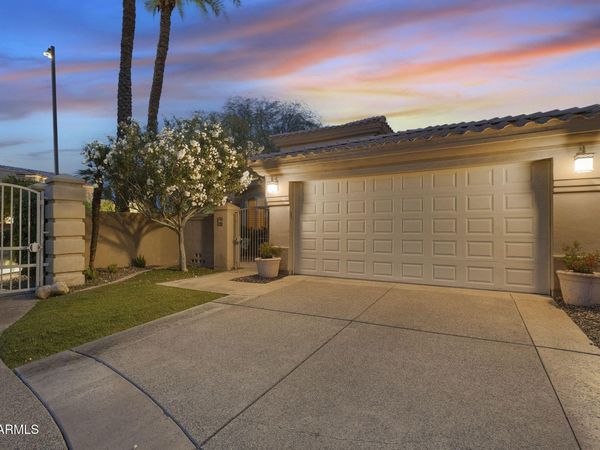 10193 E BAYVIEW Drive, Scottsdale, AZ 85258