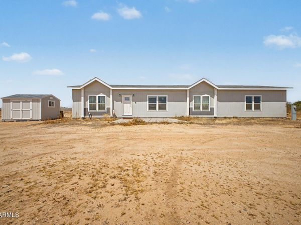 21376 W MARK Lane, Wittmann, AZ 85361