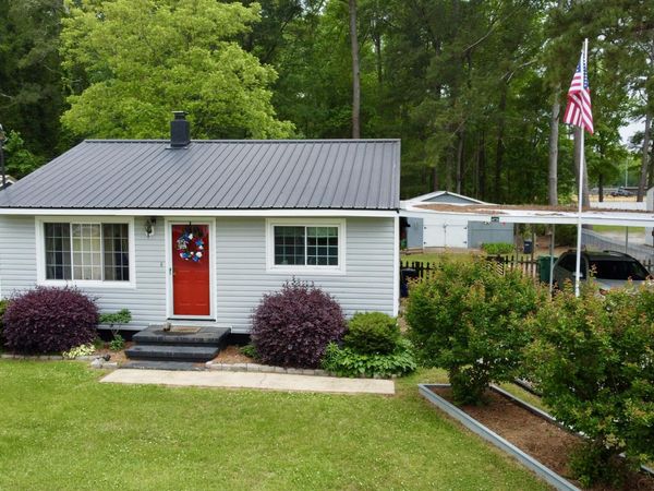 407 E Fremont Street, Kenly, NC 27542