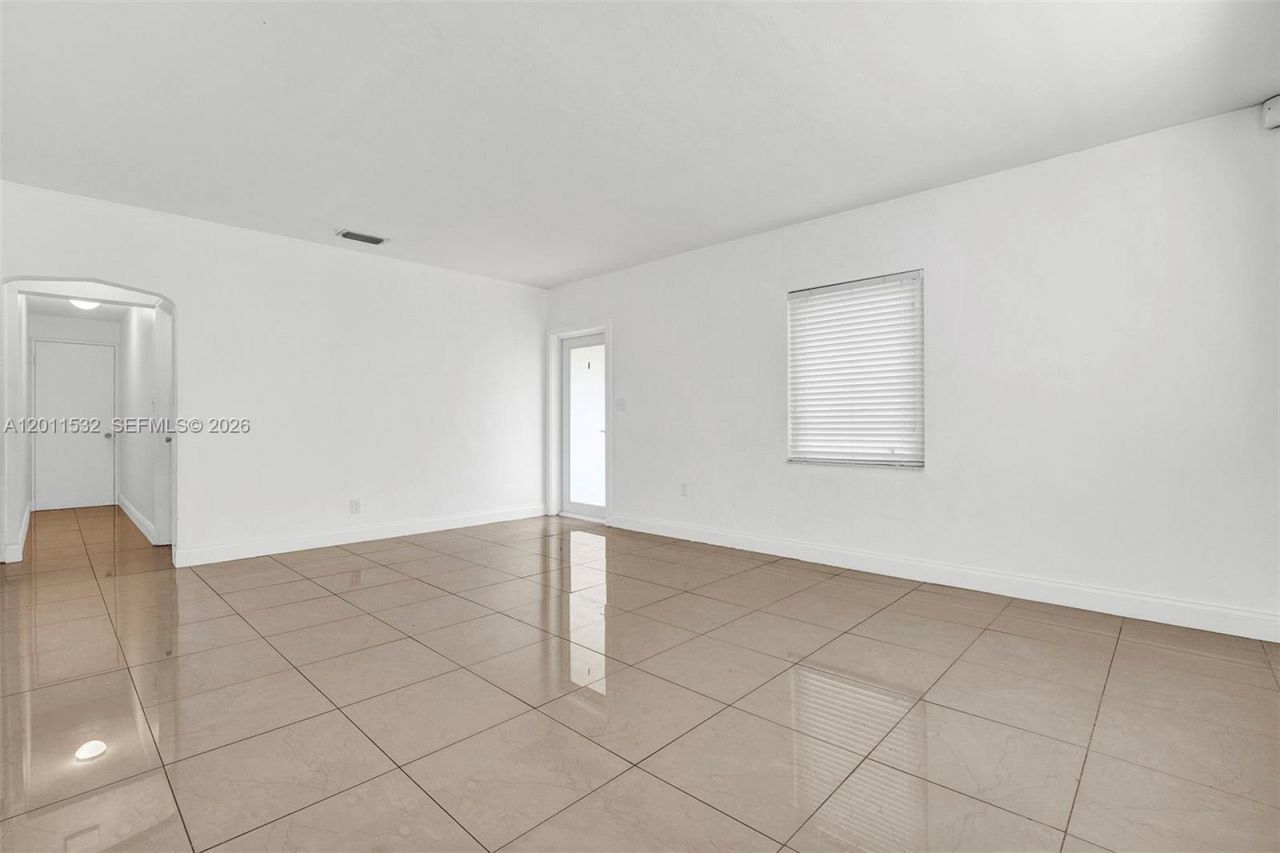 437 Swan Avenue, Miami Springs, FL 33166 Photo