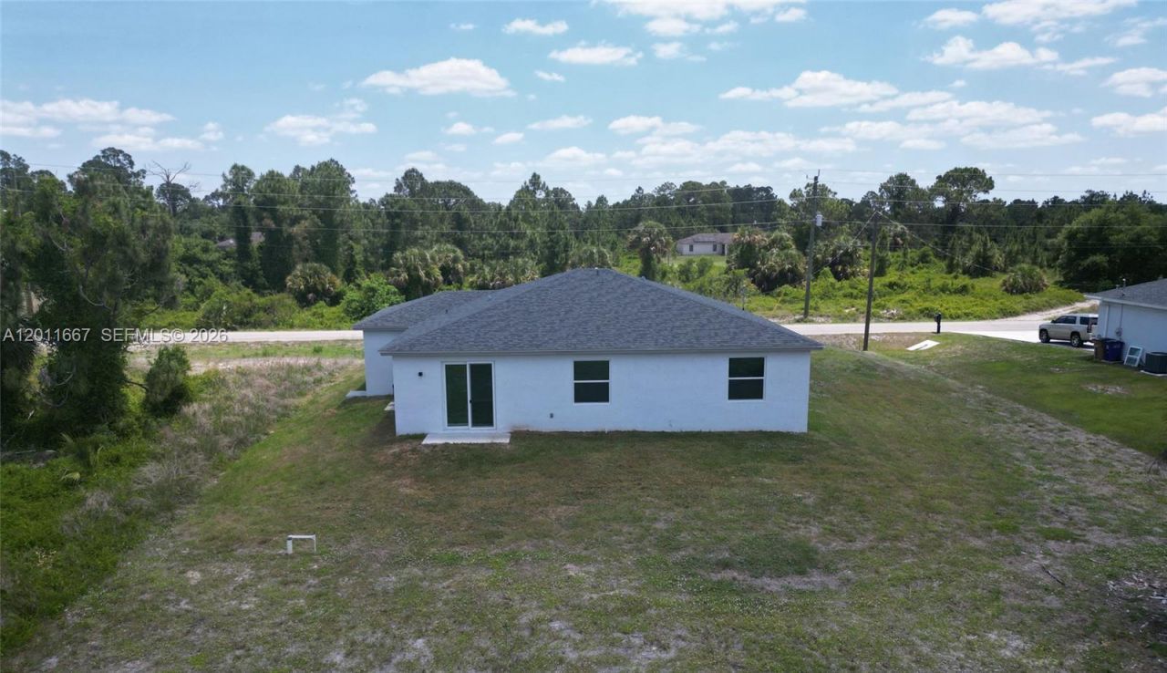 1909 Moore Ave, Lehigh Acres, FL 33972 Photo