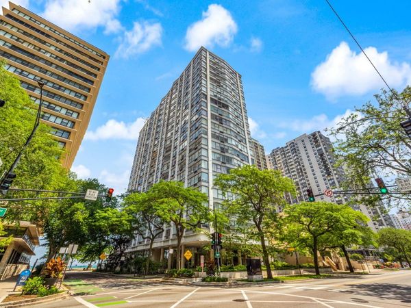 5757 N Sheridan Road , Unit 20G, Chicago, IL 60660