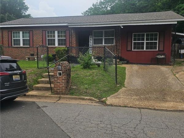 2316 TY ROGERS JR BLVD, Tuscaloosa, AL 35401