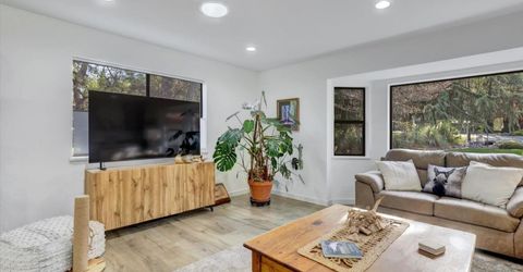 11228 Marten Ct, Penn Valley, CA 95946 Photo