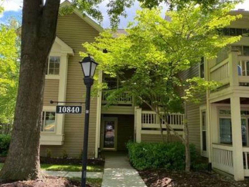 10840 Antigua Terrace, Unit 201, North Bethesda, MD 20852 Main Photo