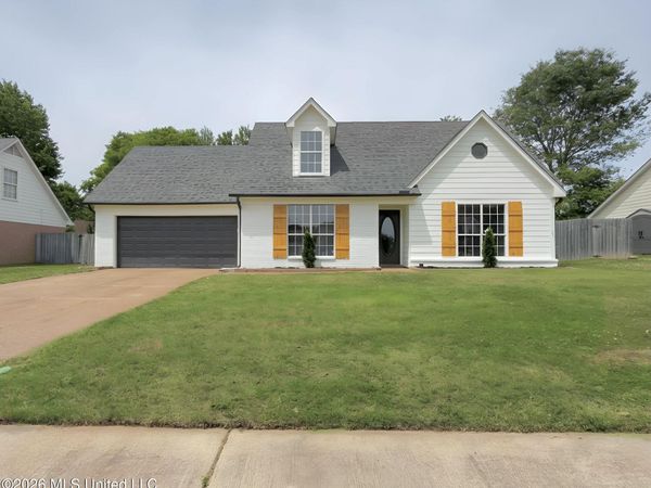 4394 Shadow Ridge Drive, Horn Lake, MS 38637