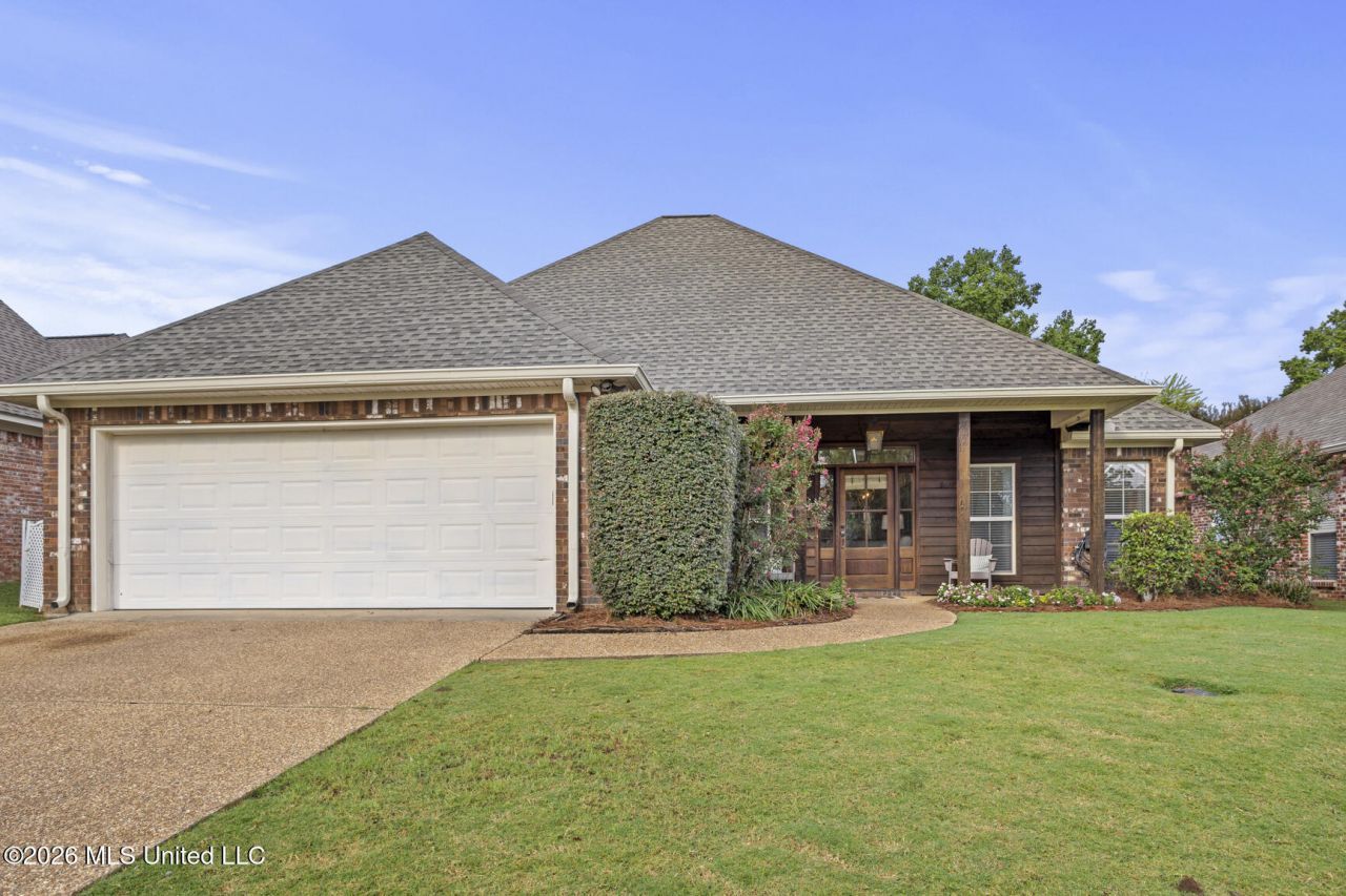 164 Regatta Drive, Brandon, MS 39047 Main Photo