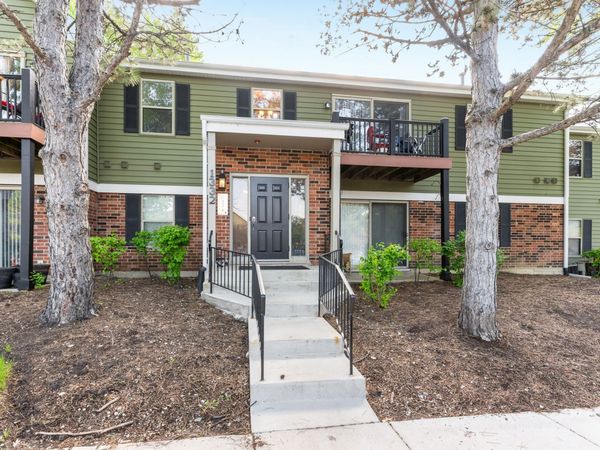 1332 Mc Dowell Road, Unit 103, Naperville, IL 60563