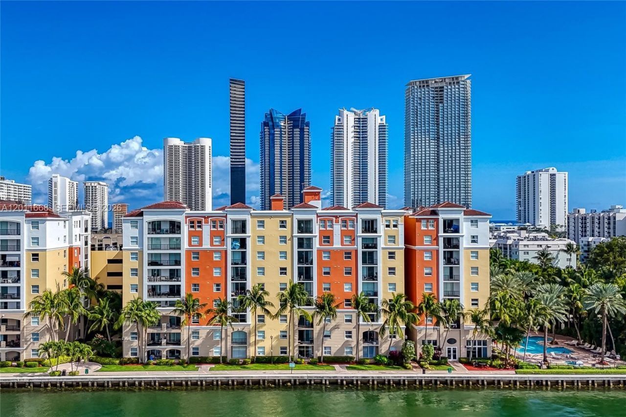 17100 N Bay Rd, Unit 1810, Sunny Isles Beach, FL 33160 Photo