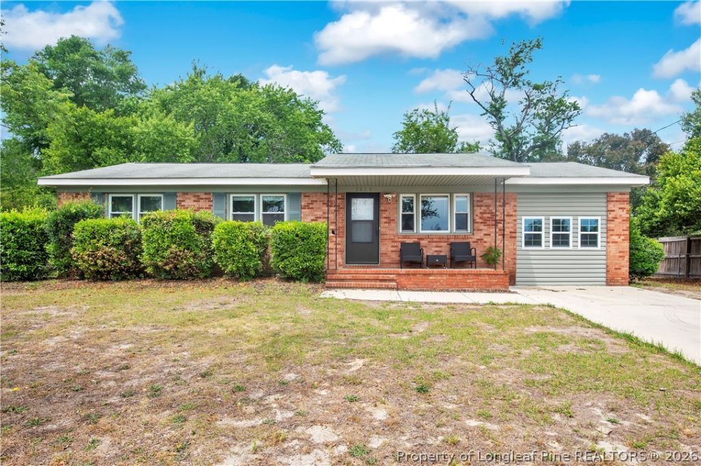 3218 Pelligrini Avenue, Hope Mills, NC 28348 Main Photo