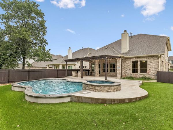2432 Soprano WAY, Round Rock, TX 78681