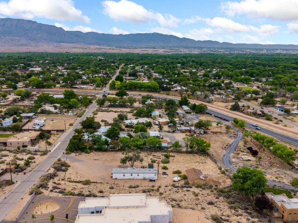 1167 Coronado Road , Corrales, NM 87048