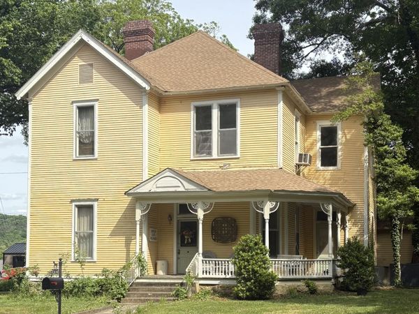 617 Mulberry Ave , Fayetteville, TN 37334