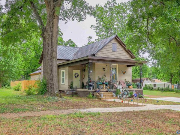 411 5th Avenue Sw, Decatur, AL 35601