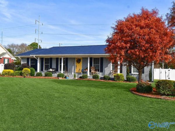 1840 Sheila Avenue NW, Cullman, AL 35055