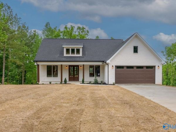 903 County Road 404, Killen, AL 35645