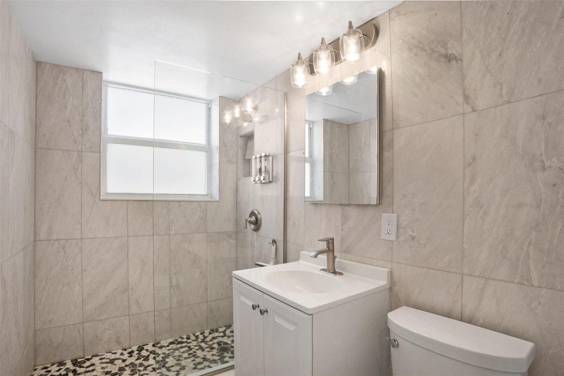625 Orton Avenue, Unit 18, Fort Lauderdale, FL 33304 Photo