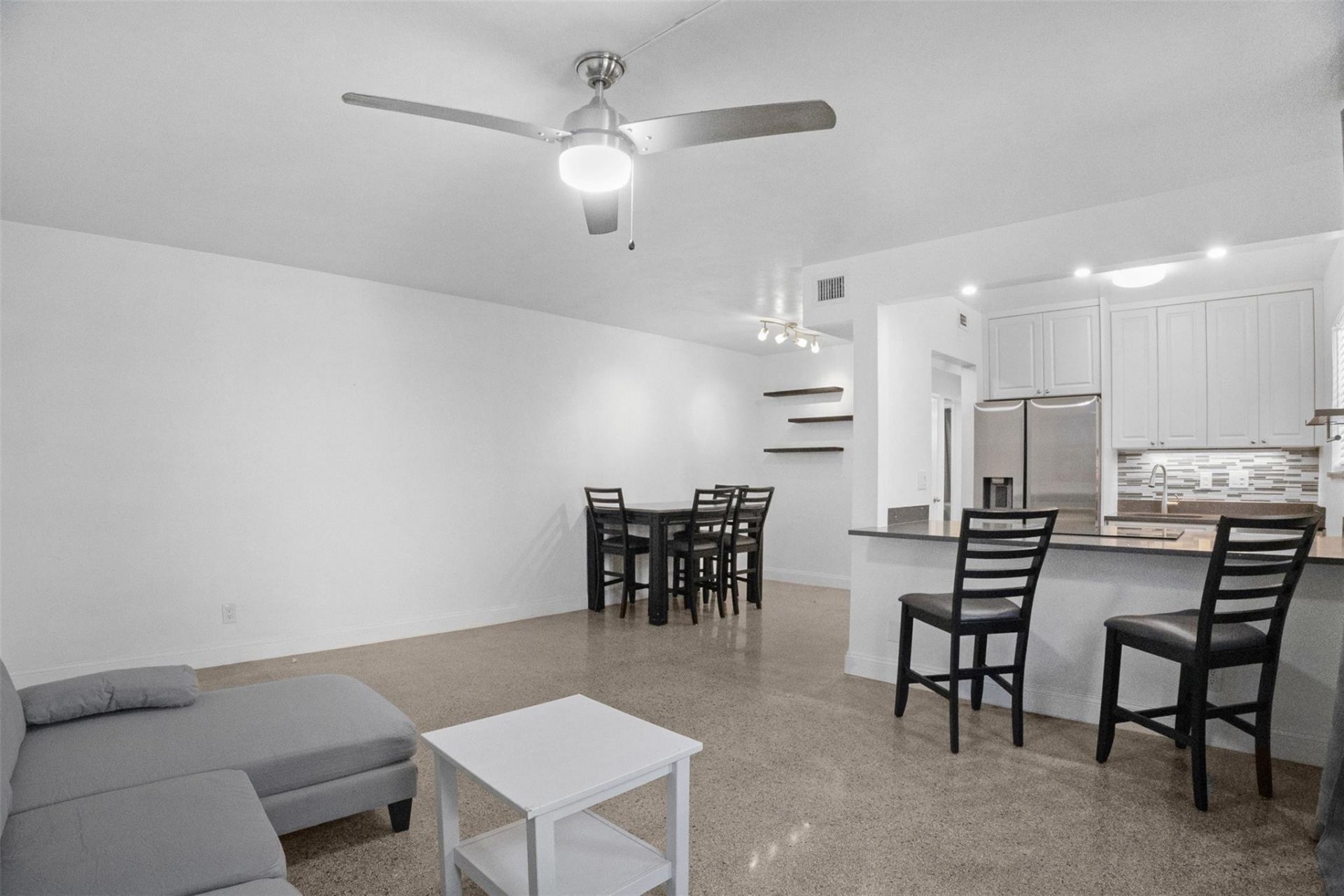 625 Orton Avenue, Unit 18, Fort Lauderdale, FL 33304 Photo