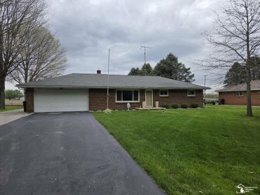 15830 Ida Center Rd Road, Petersburg, MI 49270