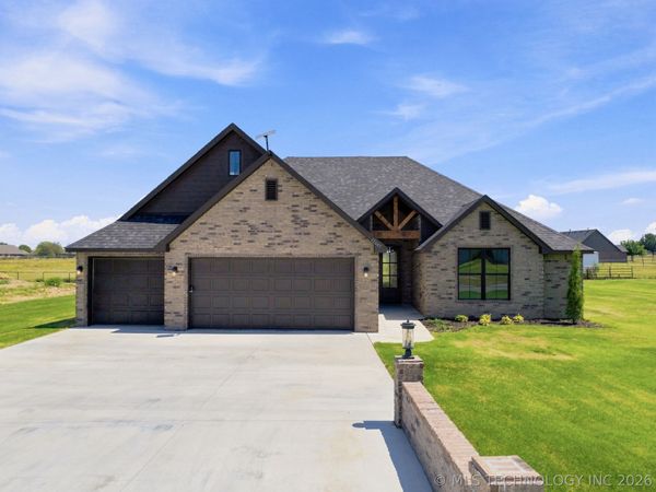 13645 N 58th East Avenue, Collinsville, OK 74021