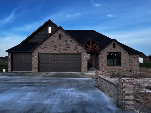 13645 N 58th East Avenue , Collinsville, OK 74021