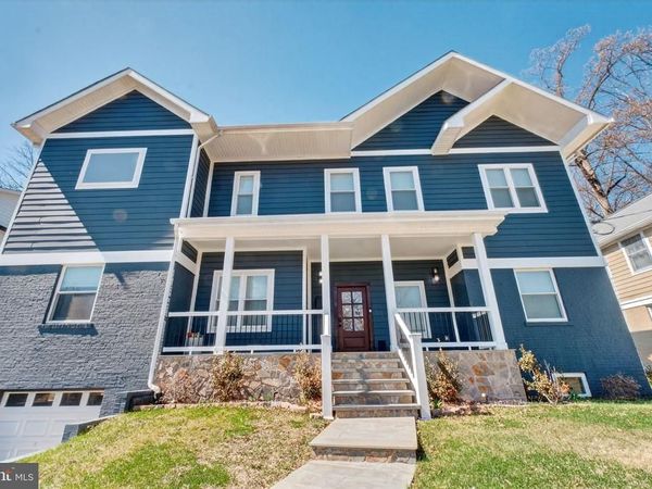 7121 W GREENVALE PARKWAY, CHEVY CHASE, MD 20815