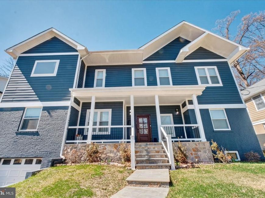 7121 W Greenvale Parkway, Chevy Chase, MD 20815 Main Photo