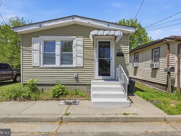 152 CUMBERLAND AVENUE, PENNS GROVE, NJ 08069