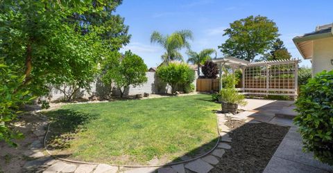 847 Iberis Way, Tracy, CA 95376 Photo