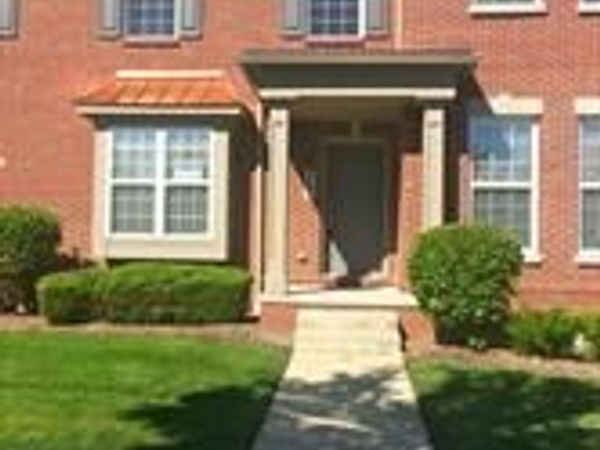 2240 Paddock Lane, CANTON, MI 48188