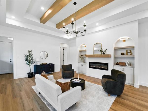 2300 Cherry Sage Drive, Arlington, TX 76001