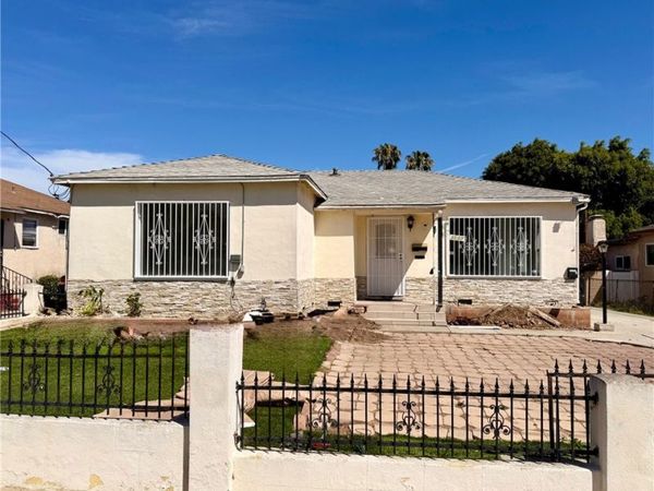 1537 W 205th Street, Torrance, CA 90501