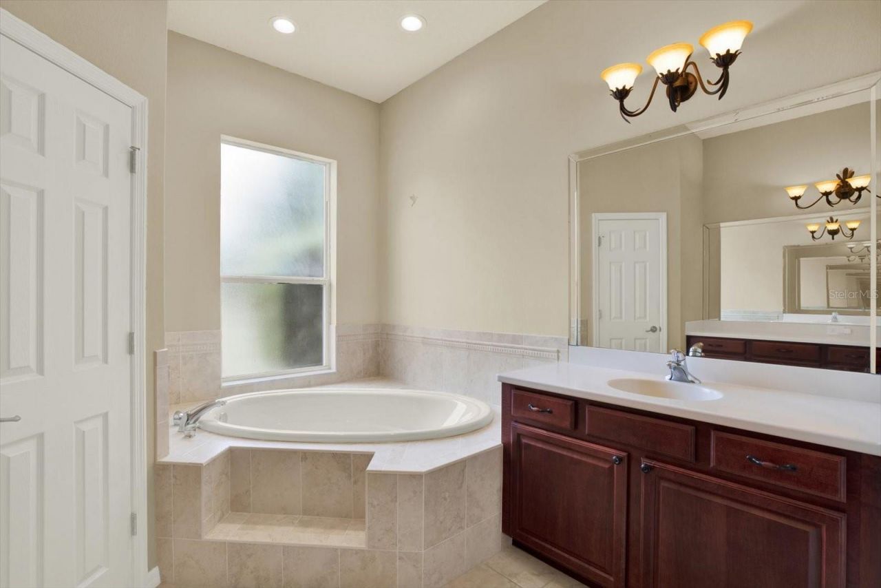 1225 Buckhurst Drive , Spring Hill, FL 34609 Photo