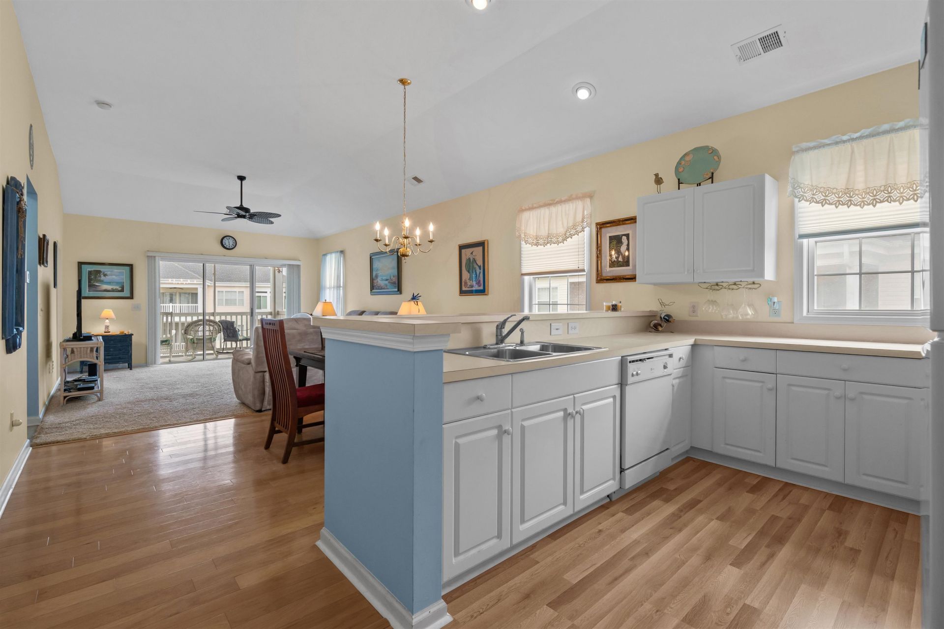901 W Port Dr.  Photo 34