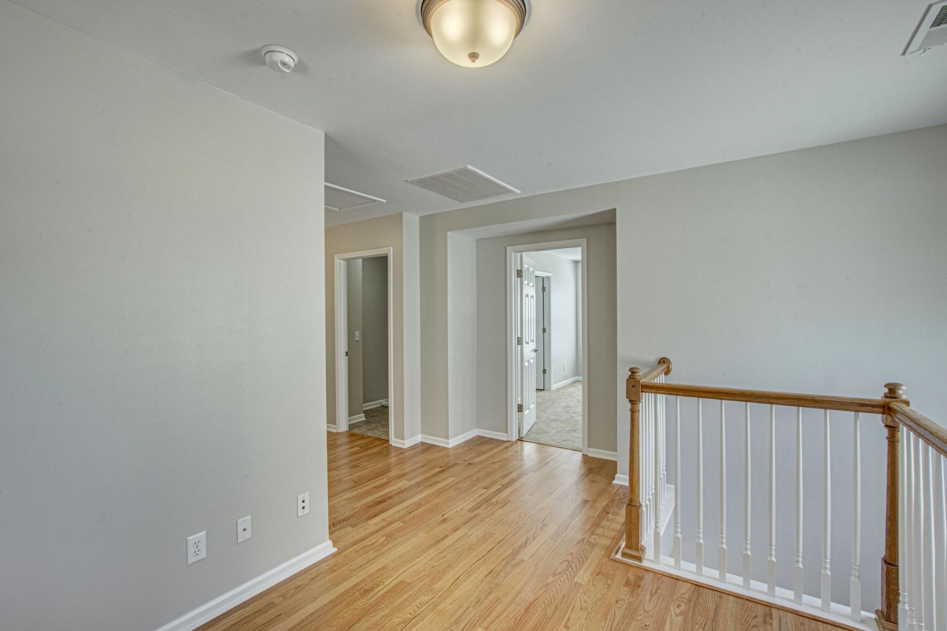233 Woodbrook Way Photo 5