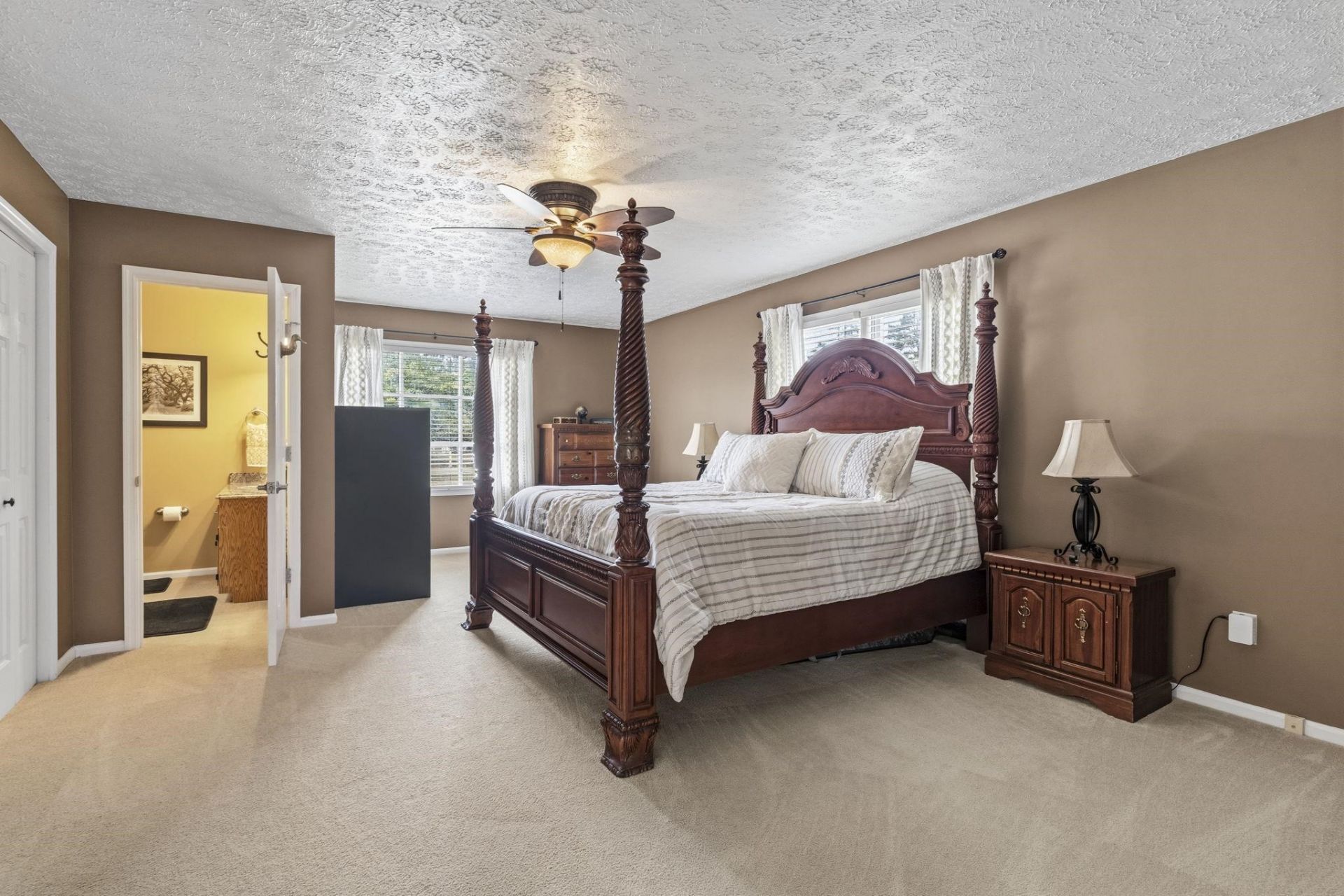 3725 Willow Springs Rd. Photo 15
