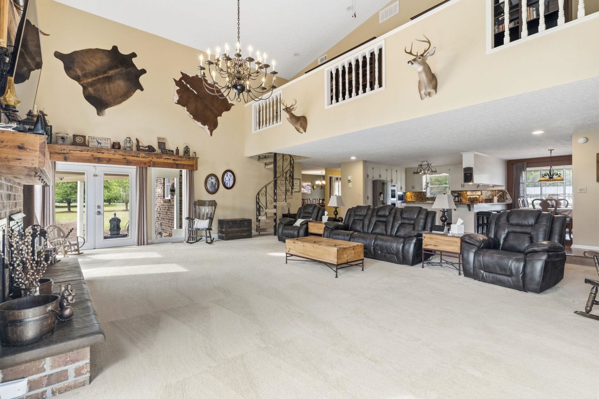 3725 Willow Springs Rd. Photo 8