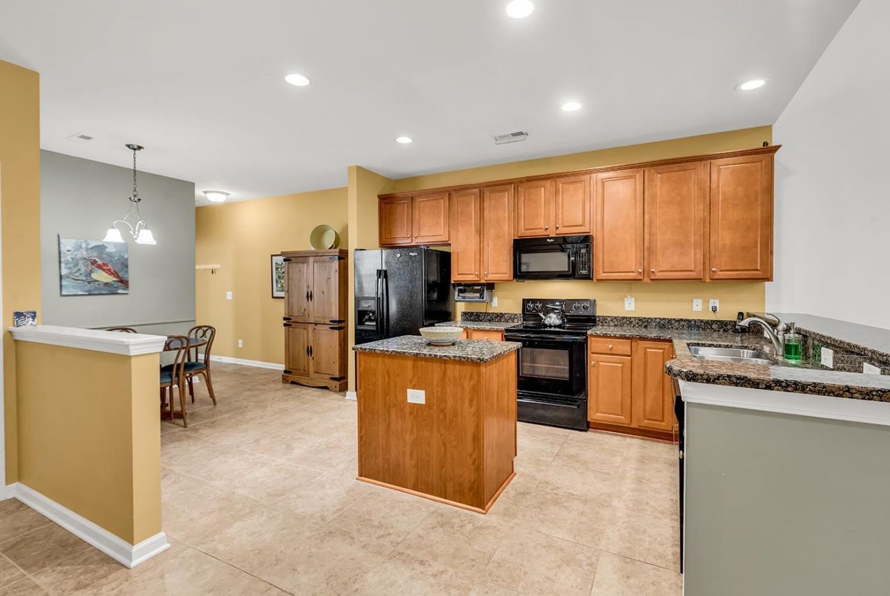 1521 Palmina Loop  Photo 13