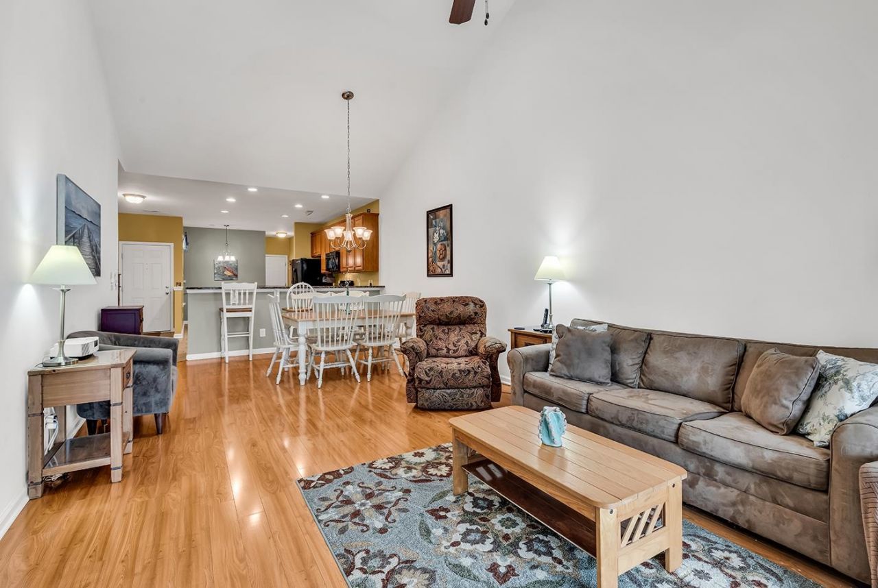 1521 Palmina Loop  Photo 22