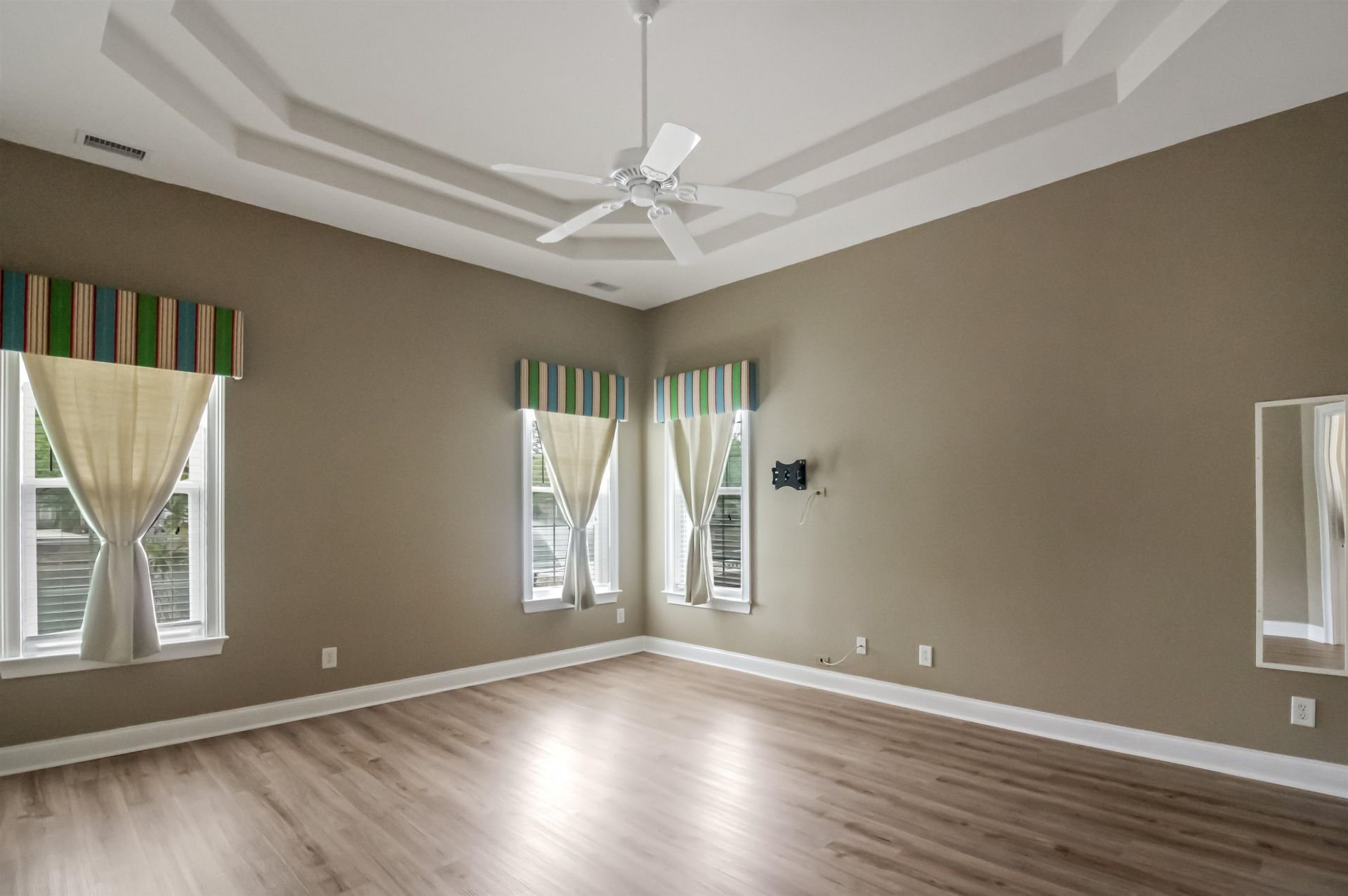 5414 Pheasant Dr. Photo 18